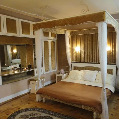 Classic Apartment On Kievyan Yerevan Exterior photo